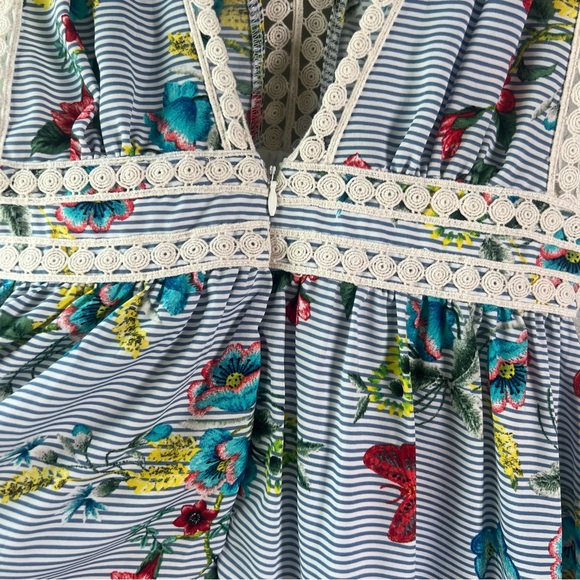 Hummingbird Women’s Sleeveless Mini Dress Size Small Embroidered Zip up - Picture 5 of 9